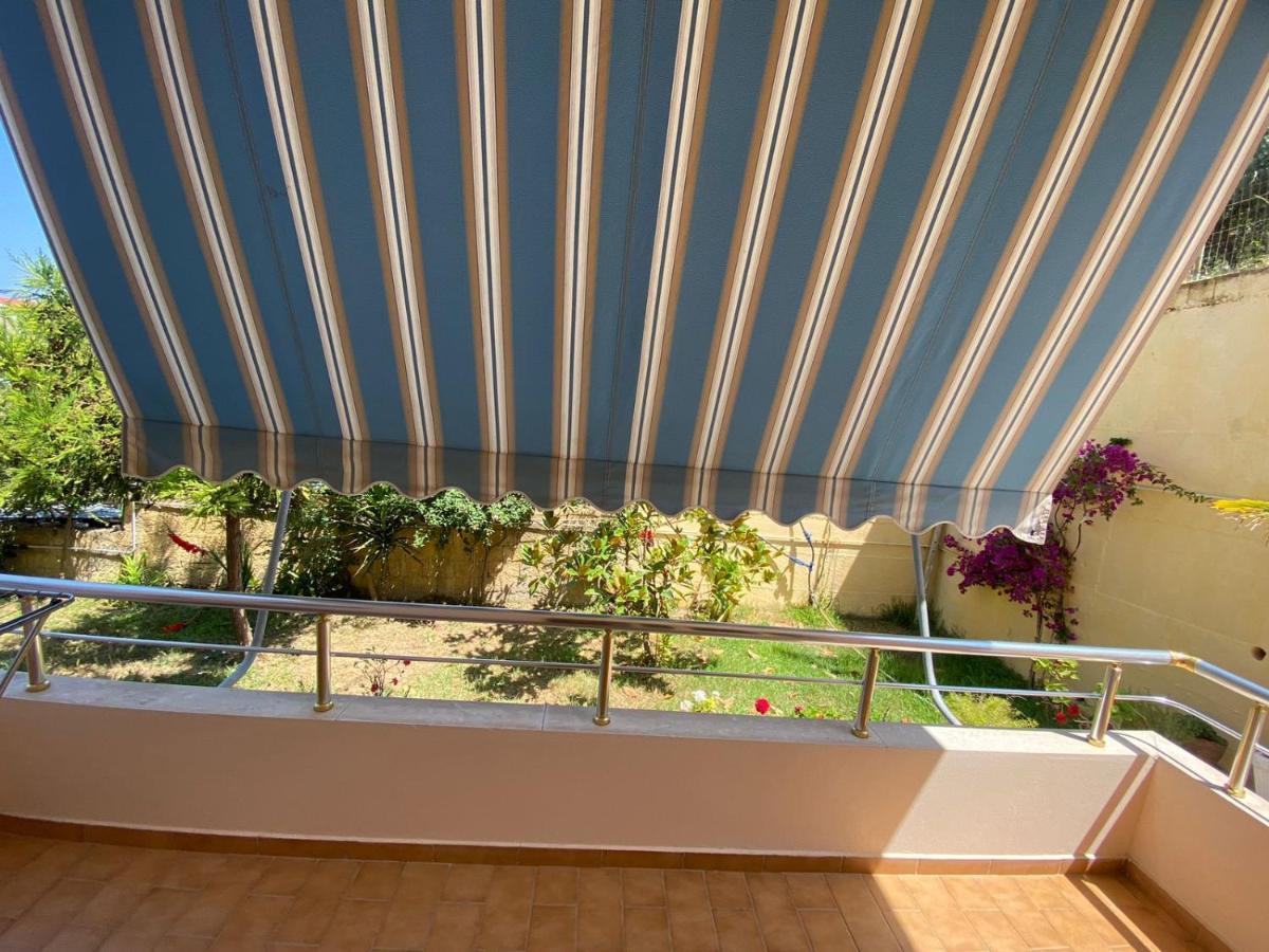 Alti Holiday Apartments One أوريكوم المظهر الخارجي الصورة