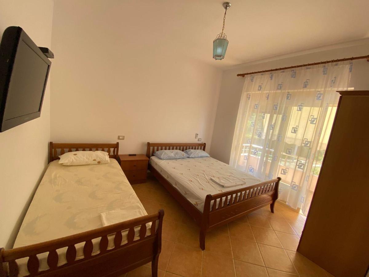 Alti Holiday Apartments One أوريكوم المظهر الخارجي الصورة