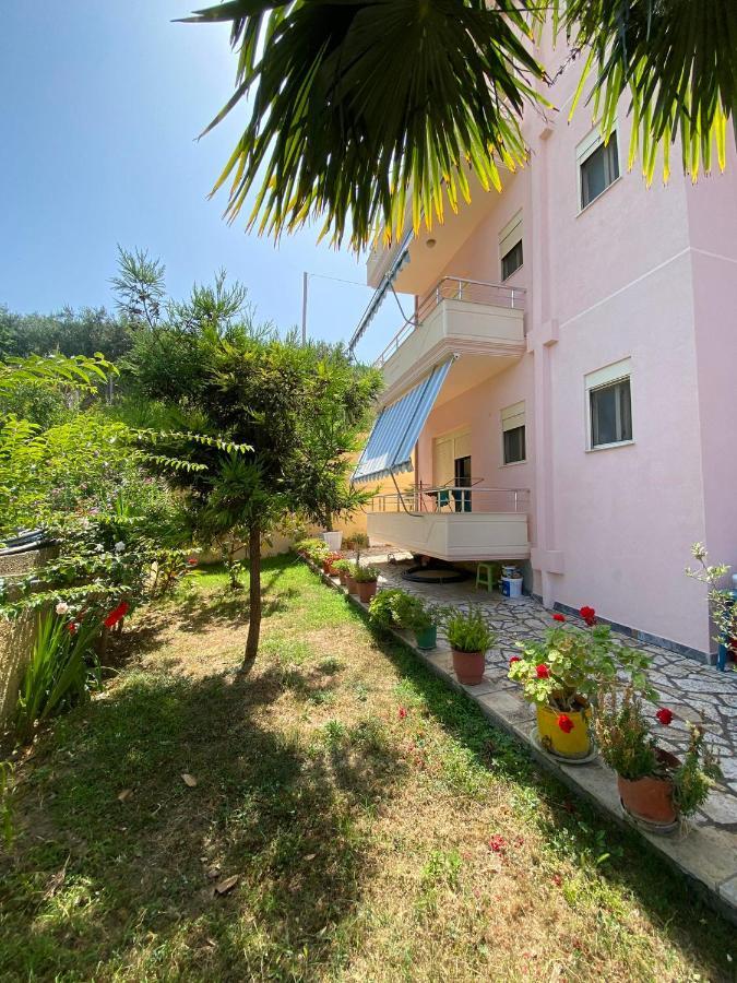 Alti Holiday Apartments One أوريكوم المظهر الخارجي الصورة