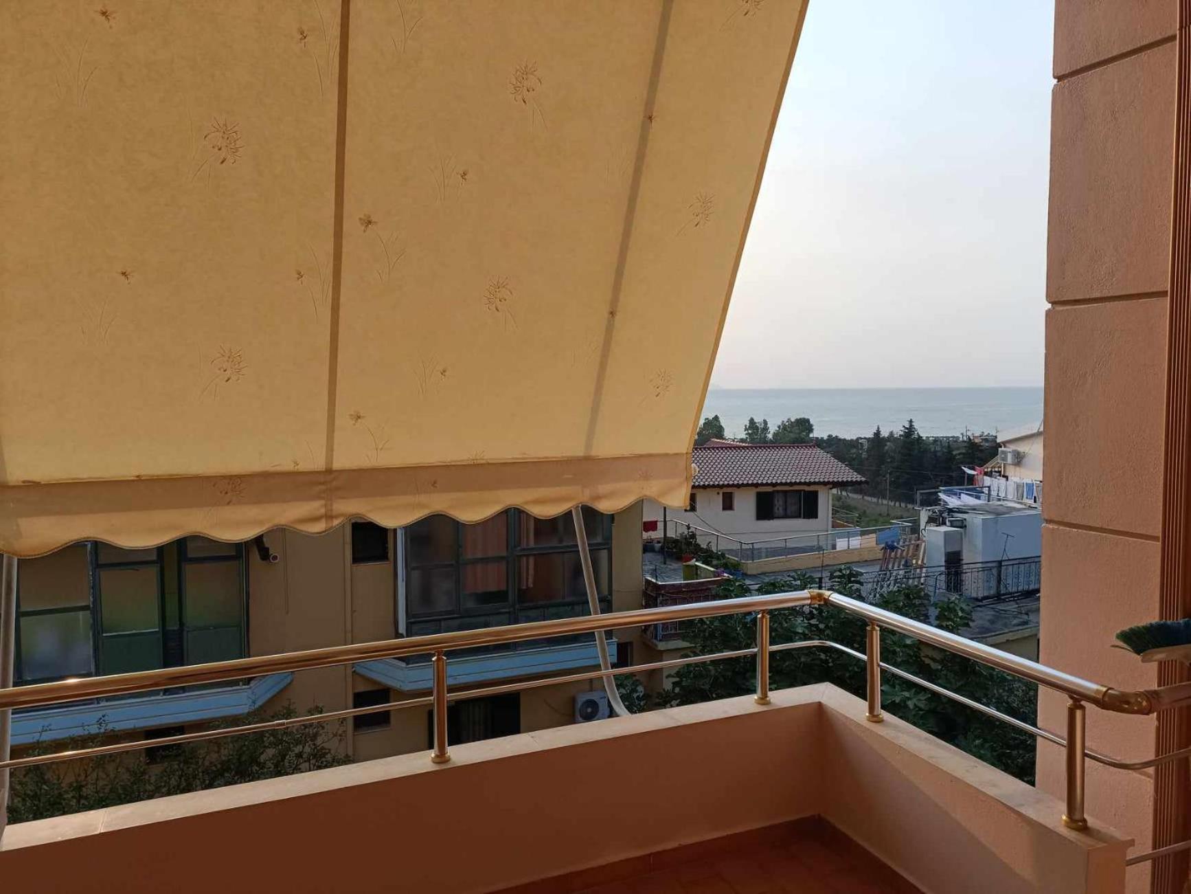 Alti Holiday Apartments One أوريكوم المظهر الخارجي الصورة