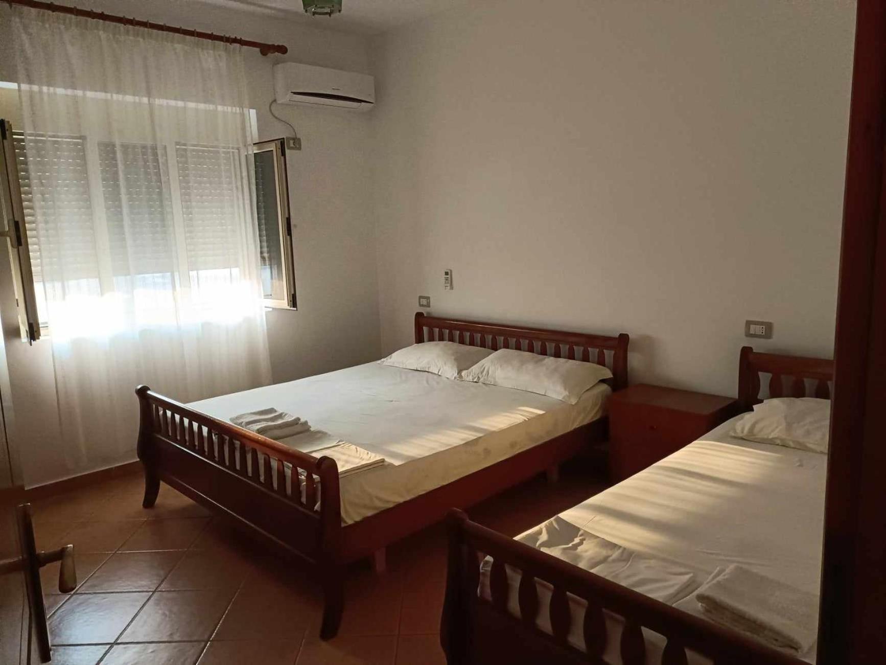 Alti Holiday Apartments One أوريكوم المظهر الخارجي الصورة